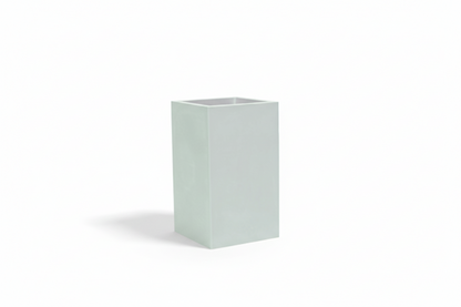 Darwin Tall Corner Planter