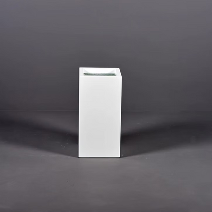 Miami Short Corner Planter